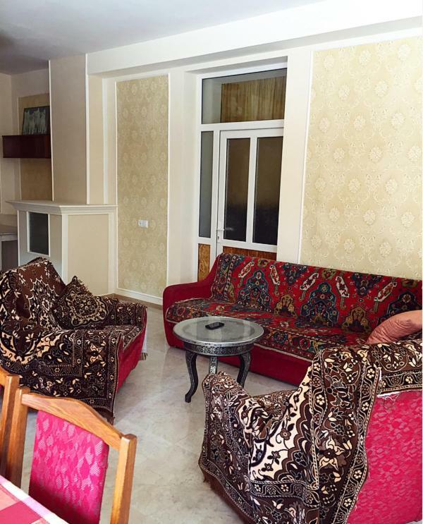 Hayq Guest House Горис Экстерьер фото