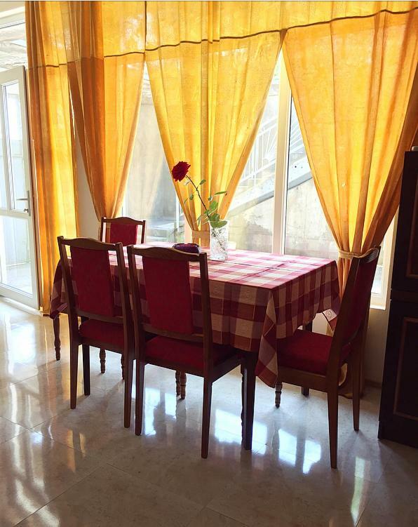 Hayq Guest House Горис Экстерьер фото
